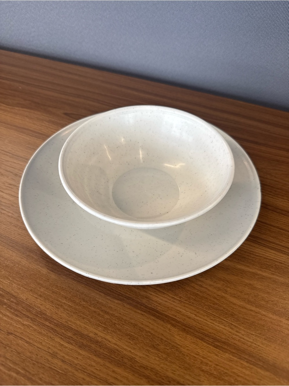 Nordic Ware bowl & plate set